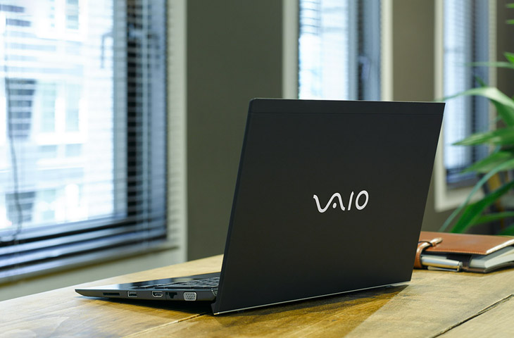 軽量ノートパソコン VAIO PG｜i5 第8世代│Windows11・カメラ付 Amazon.co.jp: 【整備済み品】 ソニー VAIO Pro PG VJPG11C11N